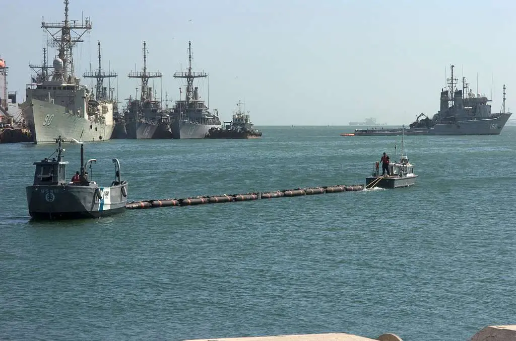 Oil Recovery Booms A2